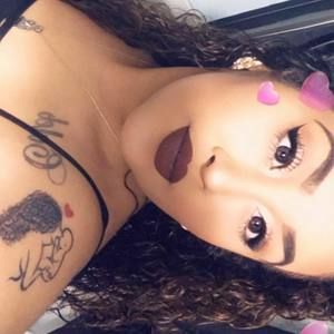 Meet your Posher, Ligia